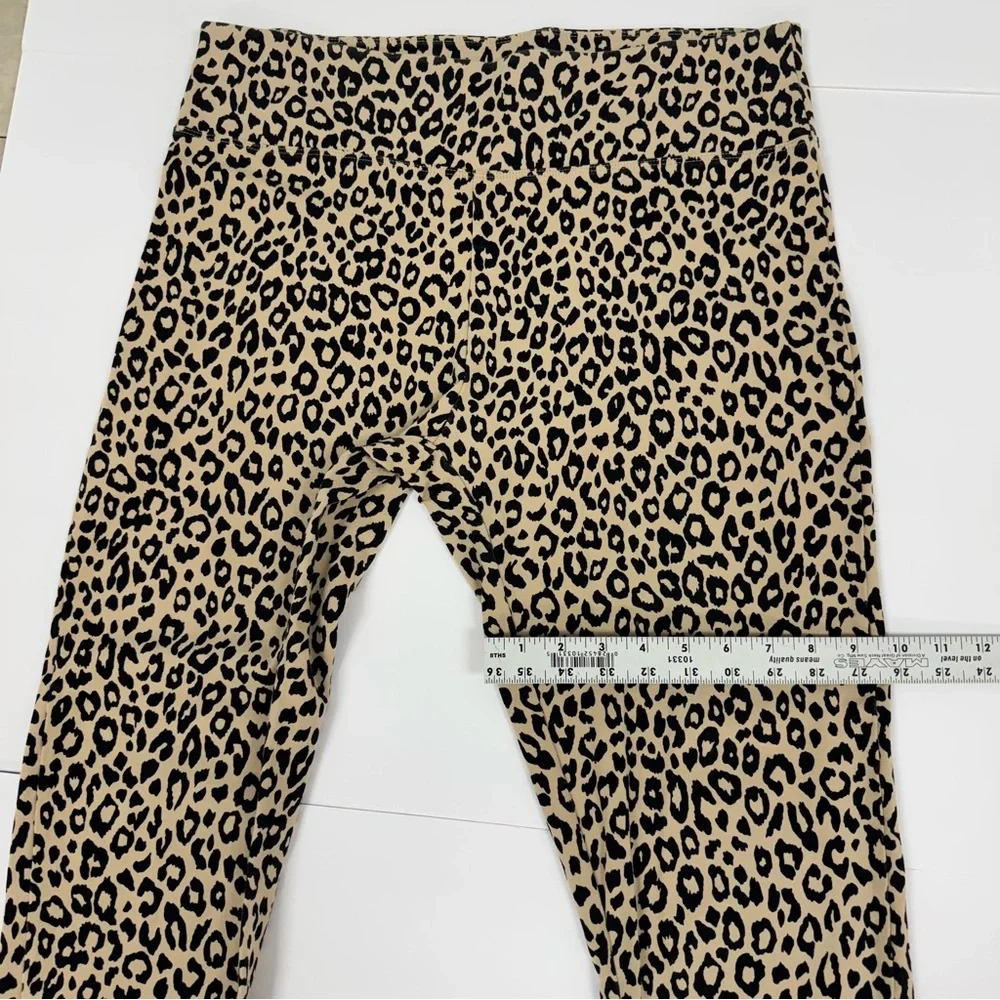 DG2 by DIANE GILMAN Leopard Cheetah Tan Black Leggings Pants womens size Large